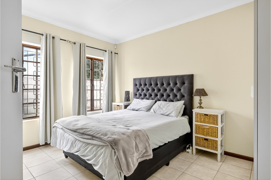 3 Bedroom Property for Sale in Strand South Western Cape